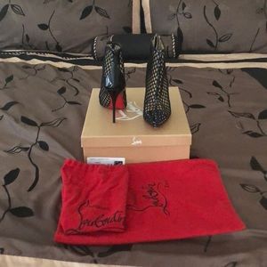 red bottom Christian Louboutin